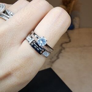 Elegant Silver MK Ring Set replica